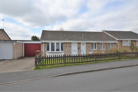 36 Browning Drive, Bicester, OX26 2XN