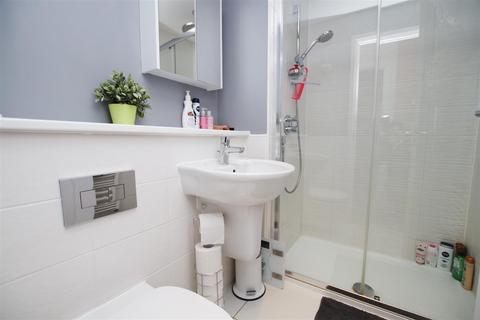 4 Baillie Close, Tadpole Garden Village, Swindon, SN25 2RE