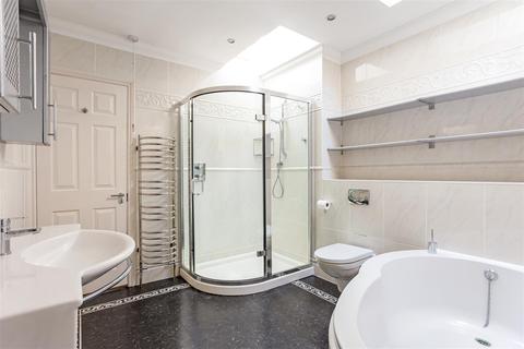 Juniper House Bowden Road, Ascot, SL5 9NJ