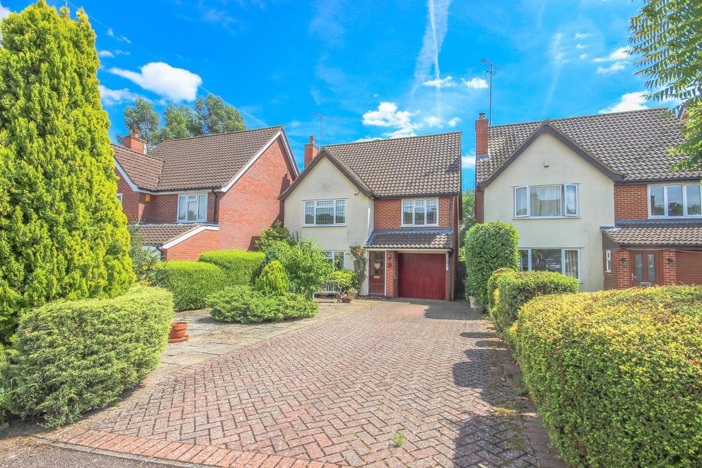 Rivershill, Watton At Stone 4 bed detached house £1,475 pcm (£340 pw)