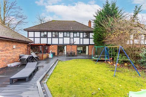 23 Dunkeld Road, Bournemouth, BH3 7EN