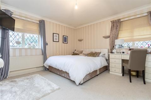23 Dunkeld Road, Bournemouth, BH3 7EN