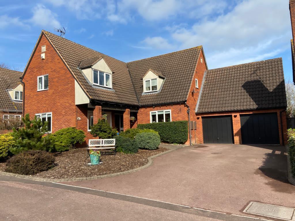 Kings Gate, Tewkesbury 4 bed detached house £545,000
