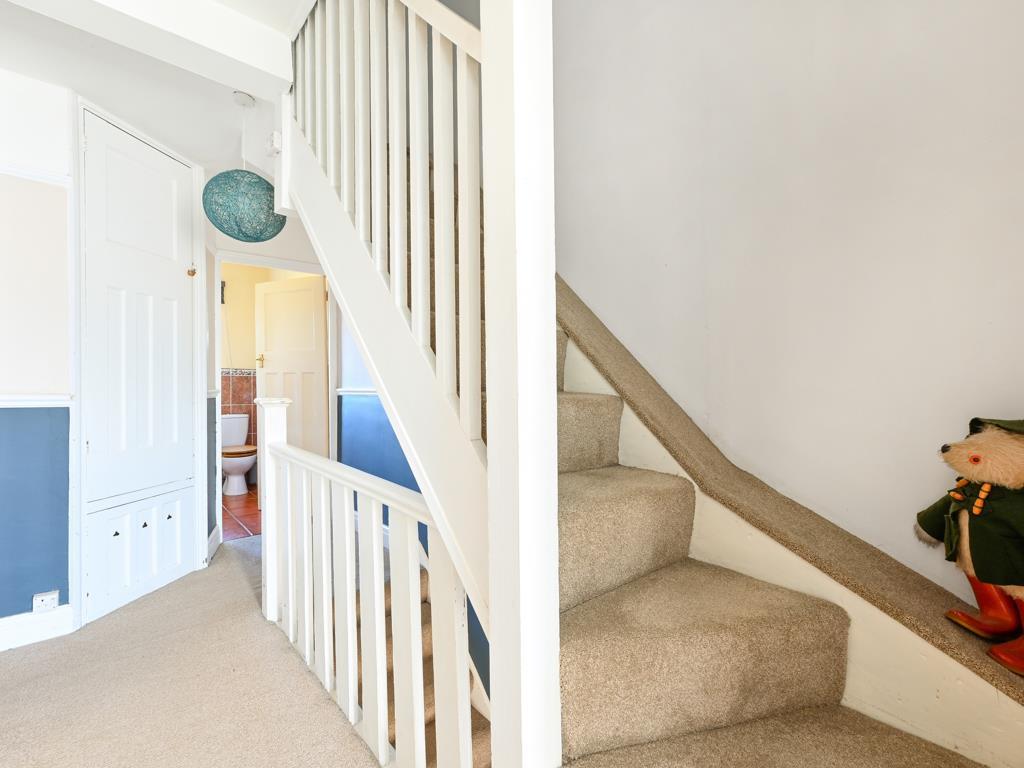 CHIPSTEAD WAY 194 (30 FROM 51)-33.jpg