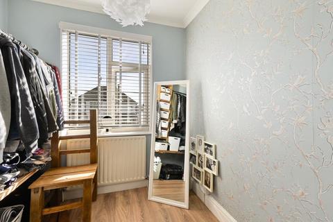 194 Chipstead Way, Banstead, SM7 3JU