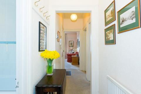 21b Worple Road, Epsom, KT18 5EP
