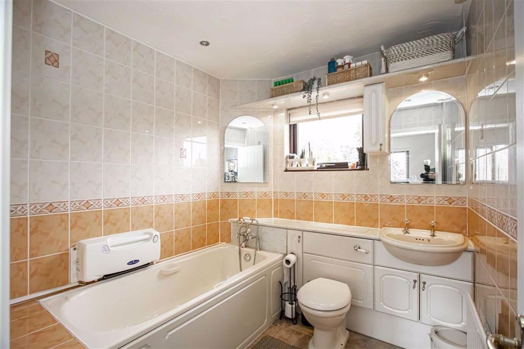 Ensuite