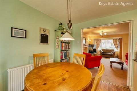 16 Tregenna Close, Stoke-on-trent, ST3 7UL