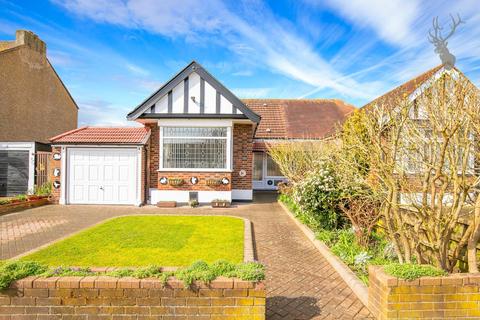15 Orchard Drive, Theydon Bois, Epping, CM16 7DH