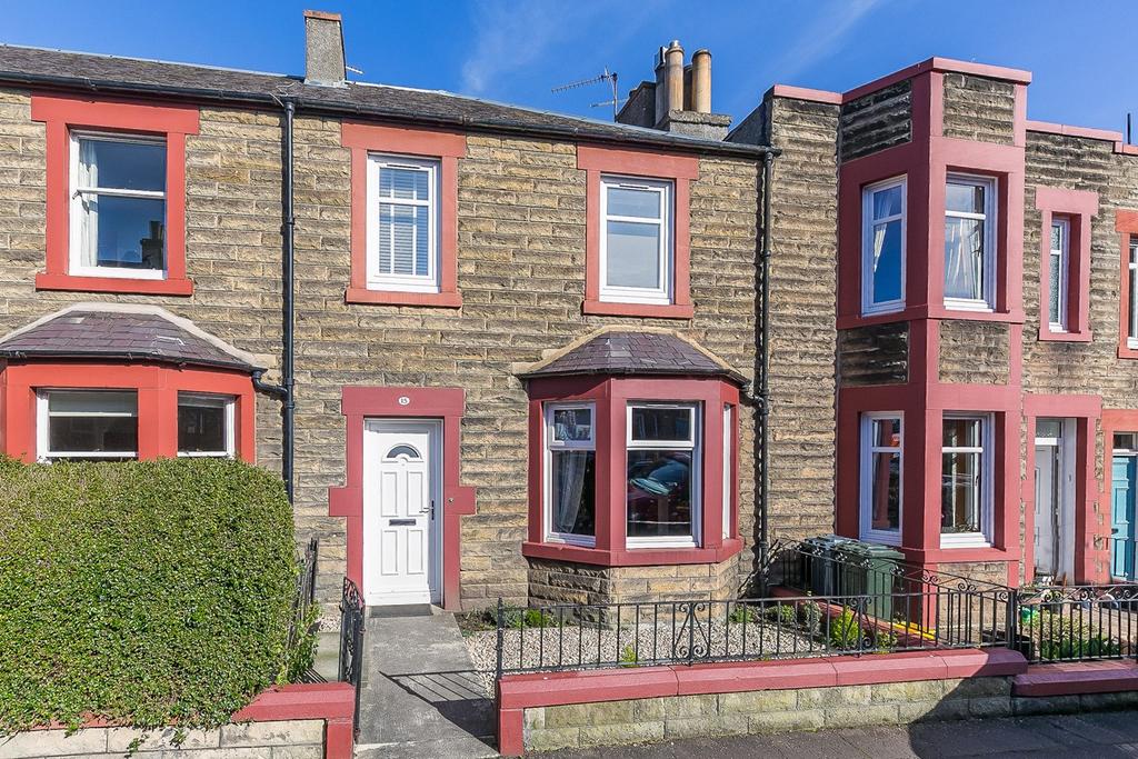 Kenmure Avenue, Willowbrae, Edinburgh, EH8 3 bed terraced house £325,000