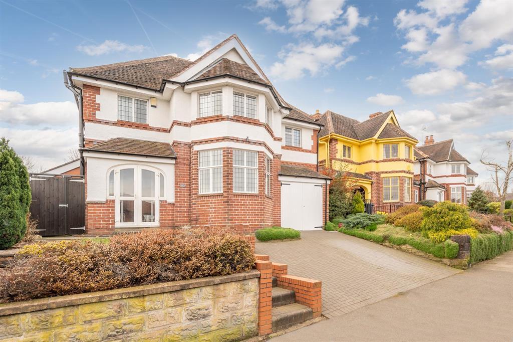 Knightlow Road, Harborne, Birmingham, B17 8PY 4 bed detached house £