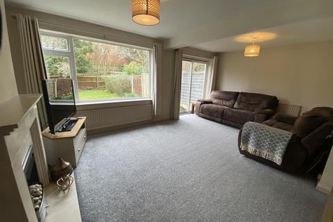 17 Copperbeech Close, Birmingham, B32 2HT