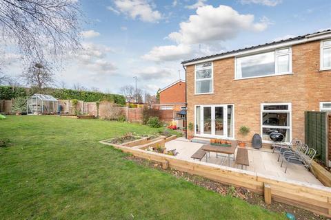 20 Crookham Close, Birmingham, B17 8RR