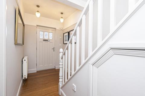 26a Rous Road, Buckhurst Hill, IG9 6BW