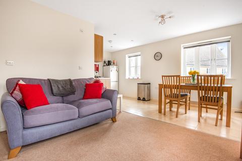 8 Chambers Court, Faringdon, SN7 7FS