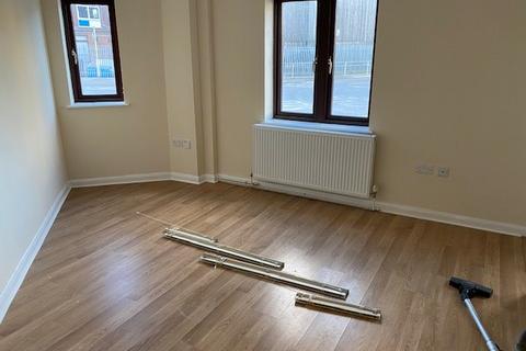 Studio to rent, New Quay Road, Poole