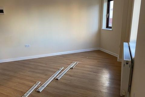 Studio to rent, New Quay Road, Poole