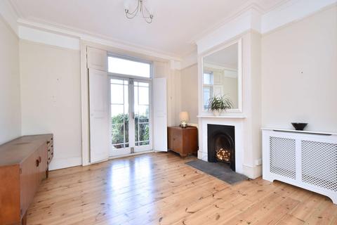 9 Ashmead Road, London, SE8 4DY