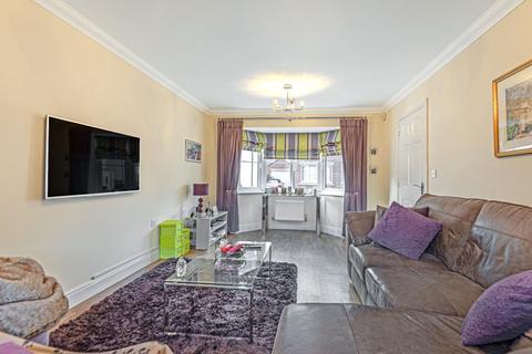 41 Wright Close, Bushey, WD23 2FH