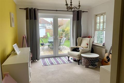 23 The Causeway, Carshalton, SM5 2LZ