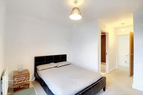 2 bedroom apartment to rent, Blackwall Way, London