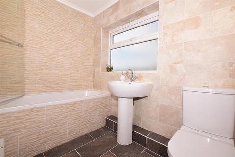 1 Joyes Close, Whitfield, Dover, CT16 3LS