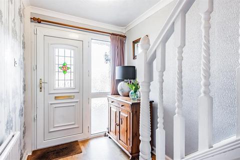 16 Rye Garth, Wetherby, LS22 7UL