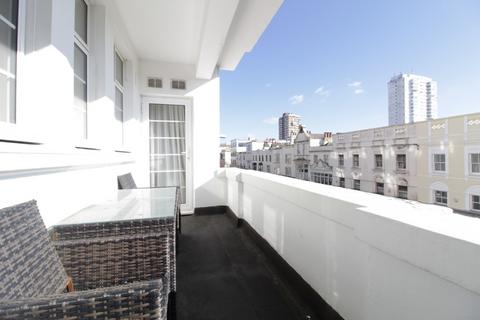 2 bedroom flat to rent, Western Road