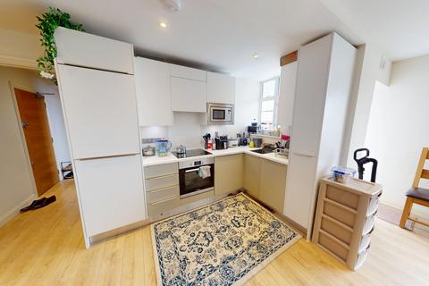 2 bedroom flat to rent, Western Road
