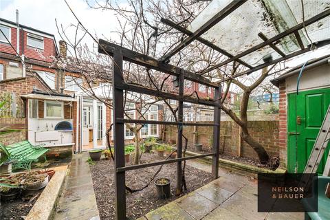 62 Biddestone Road, London, N7 9RA