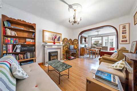 62 Biddestone Road, London, N7 9RA
