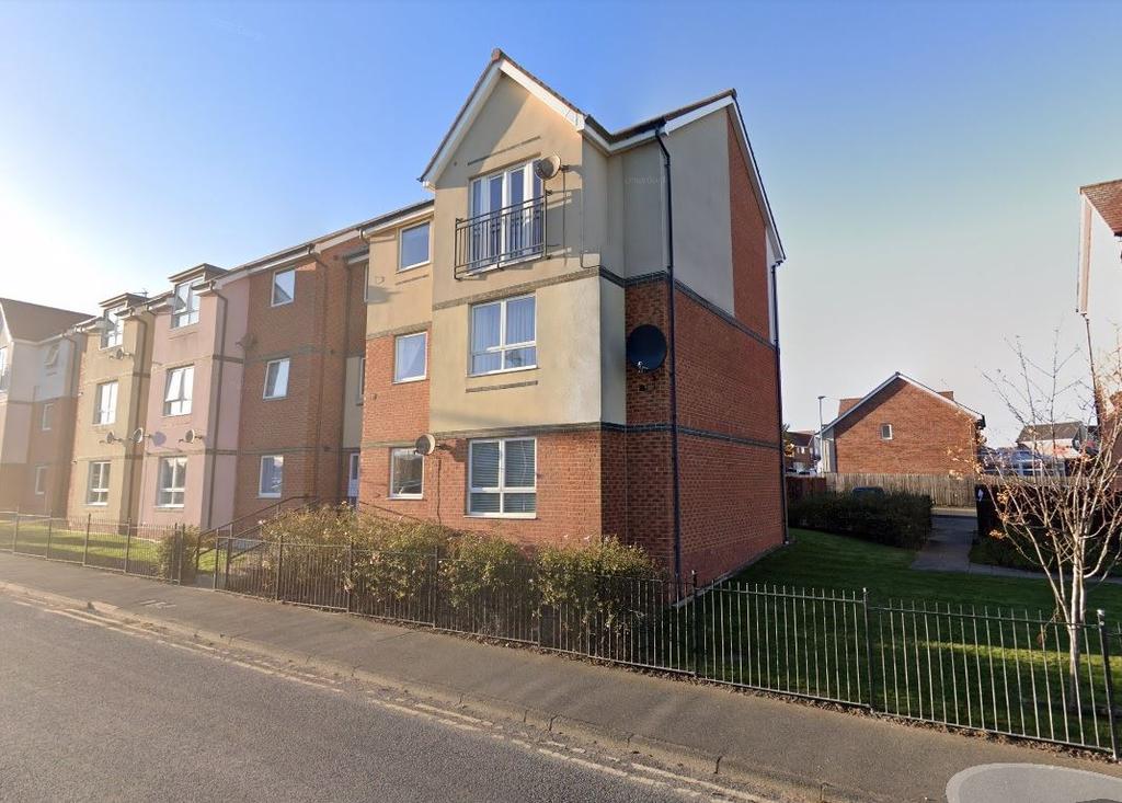 Hindmarsh Drive, Ashington... 2 bed flat £64,950