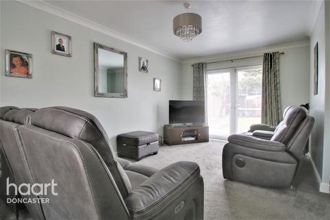 19 Laurel Terrace, Skellow, Doncaster, DN6 8AT