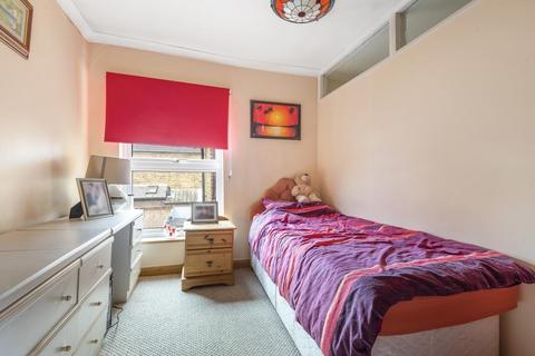 61 French Street, Sunbury-on-thames, TW16 5JL