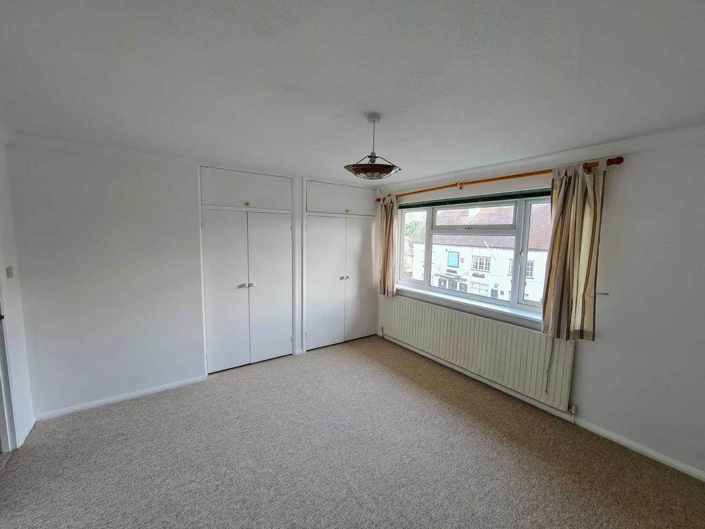 Felpham Road, Bognor Regis 2 bed flat to rent £975 pcm (£225 pw)