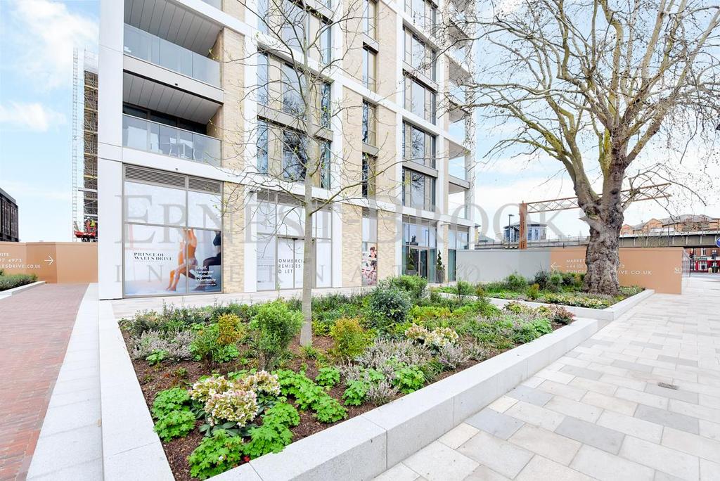 Bowden House, Prince Of Wales Drive, Battersea, SW11 3 bed apartment