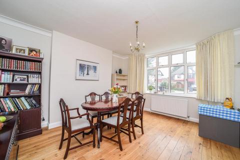 19 Reynolds Road, New Malden, KT3 5NG
