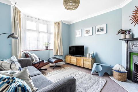 92 Sandy Lane, Maybury, Woking, GU22 8BH