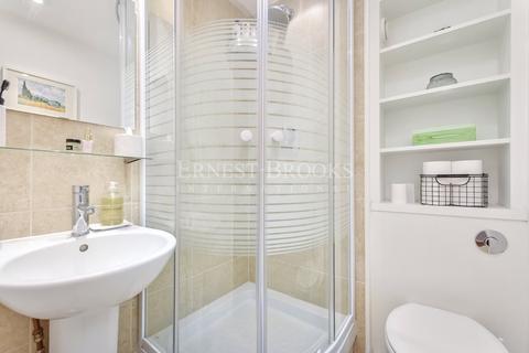 Flat 44, Nova Building, 3 Newton Place, London, E14 3TT