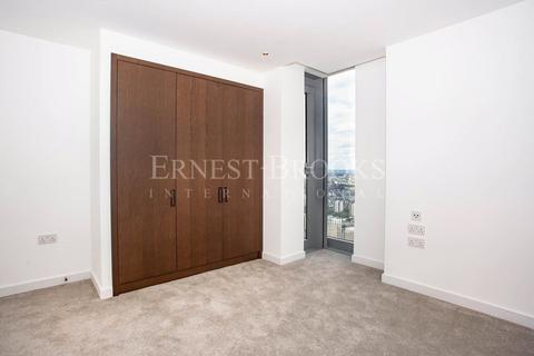 undefined, Landmark Pinnacle, Canary Wharf, E14