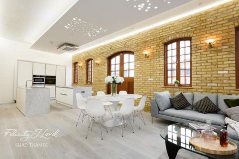 2 bedroom flat to rent, 4 Jamaica Road, London