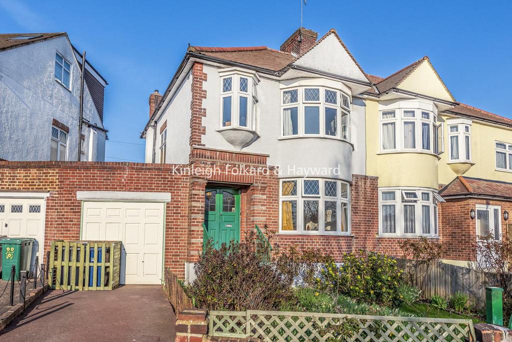 East Walk, 3 bed semidetached house £600,000
