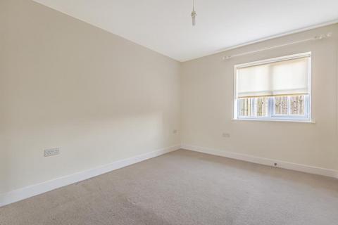2 bedroom apartment to rent, Newbury,  Berkshire,  RG14