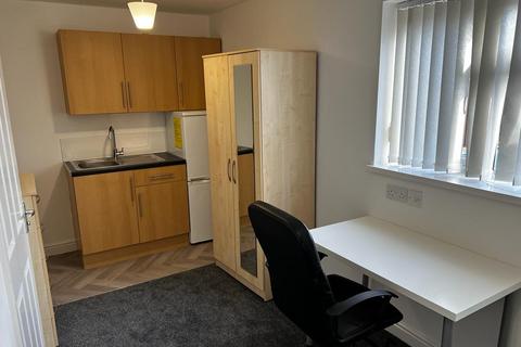 1 bedroom property to rent, En-Suite Room – Edgehill Road, Leicester, LE4 9EA. £575 PCM.