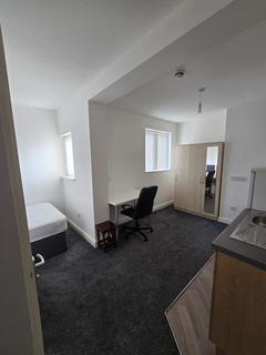 1 bedroom block of apartments to rent, En-Suite Room – Edgehill Road, Leicester, LE4 9EA. £600 PCM