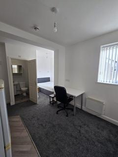 1 bedroom block of apartments to rent, En-Suite Room – Edgehill Road, Leicester, LE4 9EA. £600 PCM