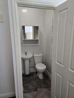 1 bedroom block of apartments to rent, En-Suite Room – Edgehill Road, Leicester, LE4 9EA. £600 PCM