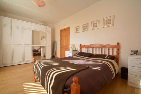 84 Cloberhill Road, Glasgow, G13 2LB