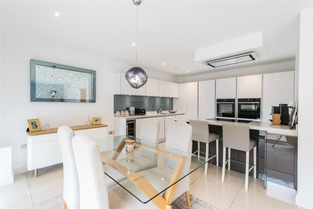 Kitchen, Dining Area