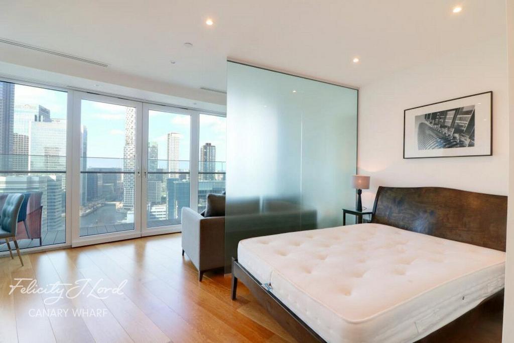 Apartment in London - View 3
